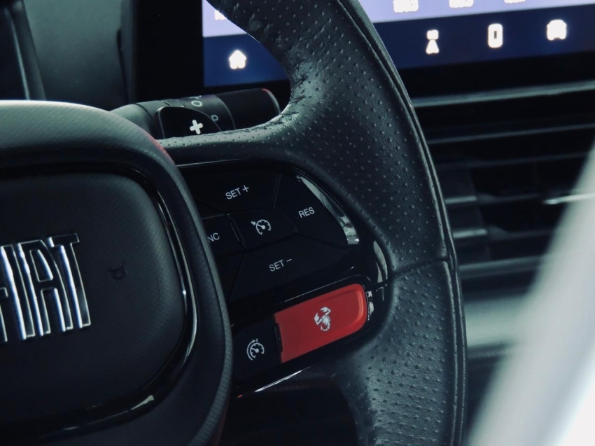 fiat fastback 1.3 turbo 270 flex limited edition at6 4p automatico 202317