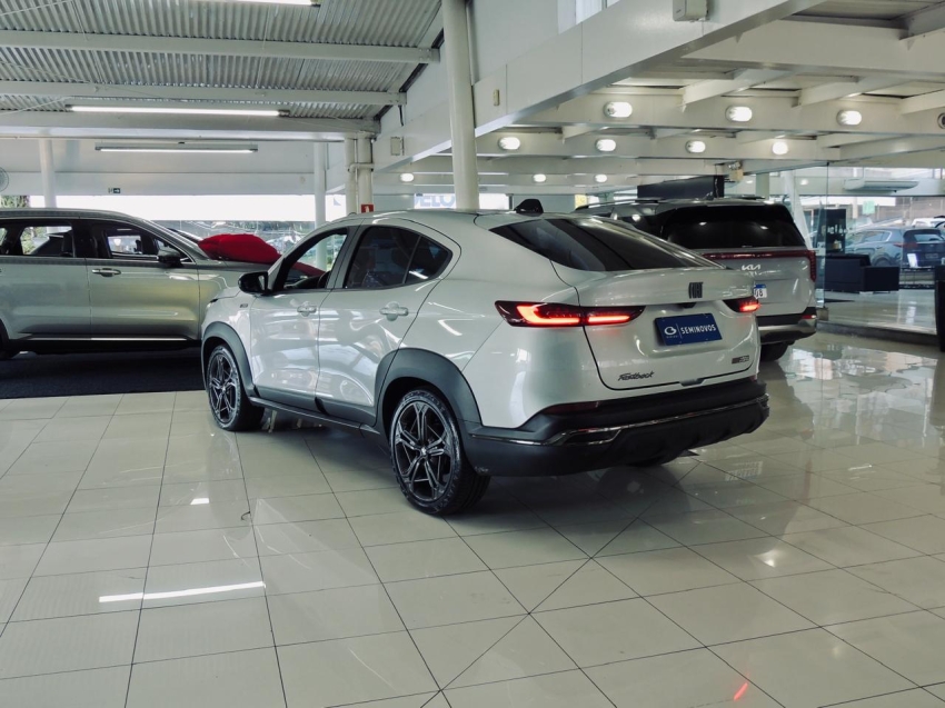 fiat fastback 1.3 turbo 270 flex limited edition at6 4p automatico 20236