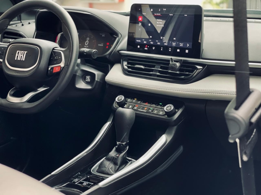 fiat fastback 1.3 turbo 270 flex limited edition at6 4p automatico 202416