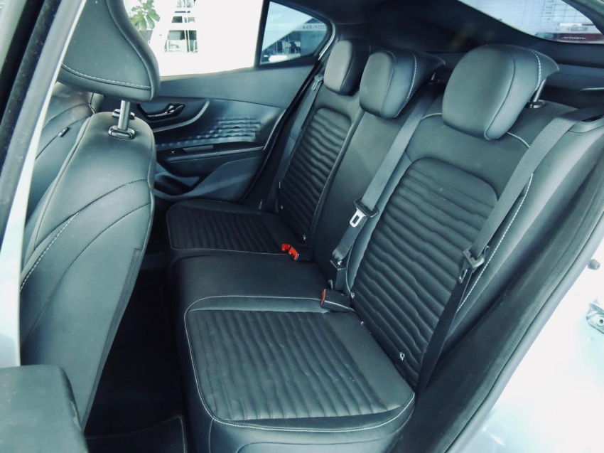 fiat fastback 1.3 turbo 270 flex limited edition at6 4p automatico 202324