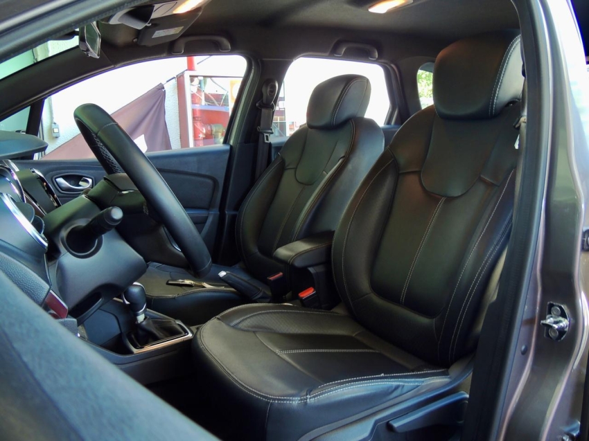 renault captur 1.3 tce flex iconic x-tronic 4p automatico 202224