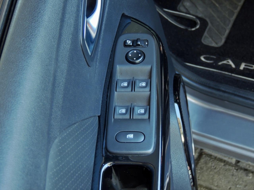 renault captur 1.3 tce flex iconic x-tronic 4p automatico 202223