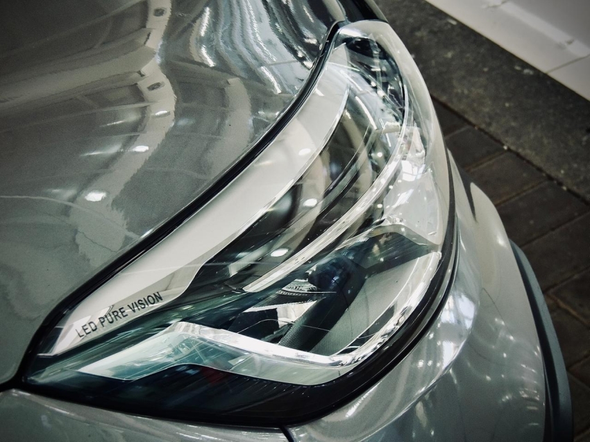 renault captur 1.3 tce flex iconic x-tronic 4p automatico 20223