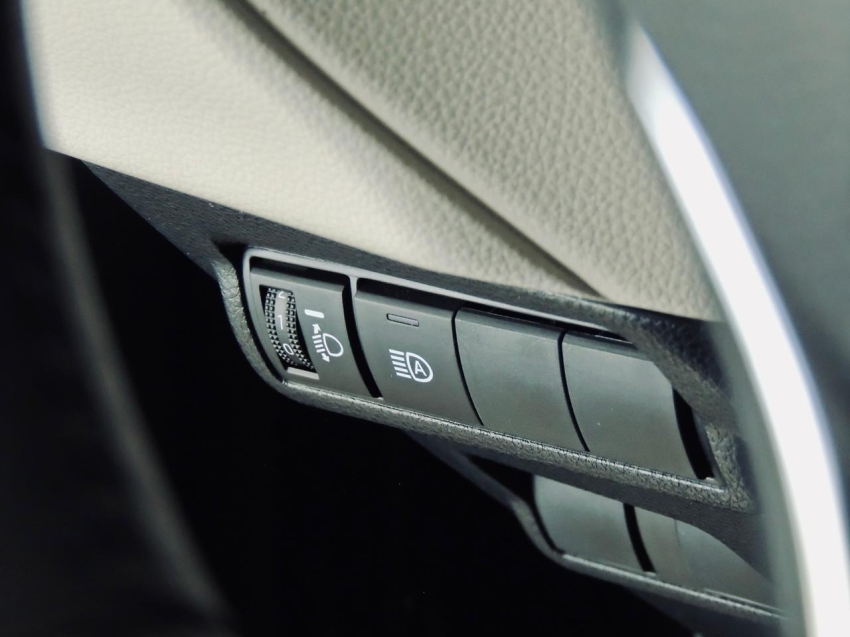 toyota corolla cross 1.8 vvt-i hybrid flex xrx cvt gasolina 4p automatico 202321