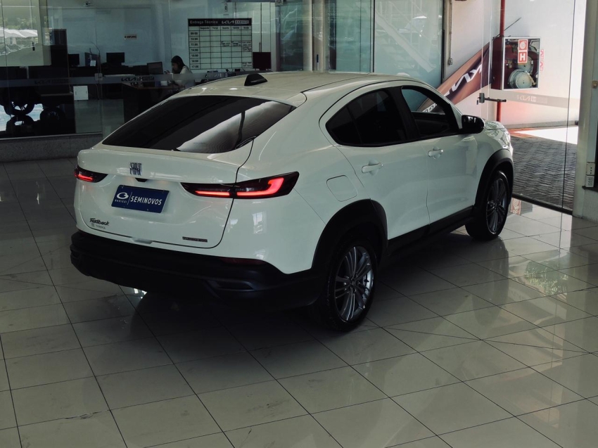 fiat fastback 1.0 turbo 200 flex cvt 4p automatico 202511