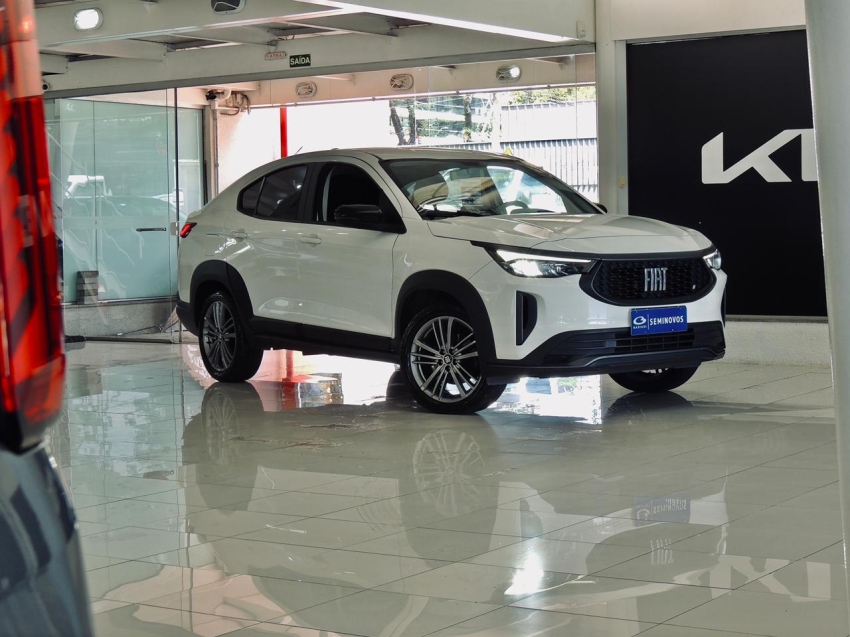 fiat fastback 1.0 turbo 200 flex cvt 4p automatico 2025