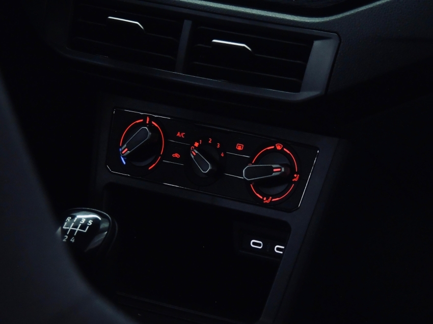 volkswagen polo 1.0 mpi track manual flex 5p 202520