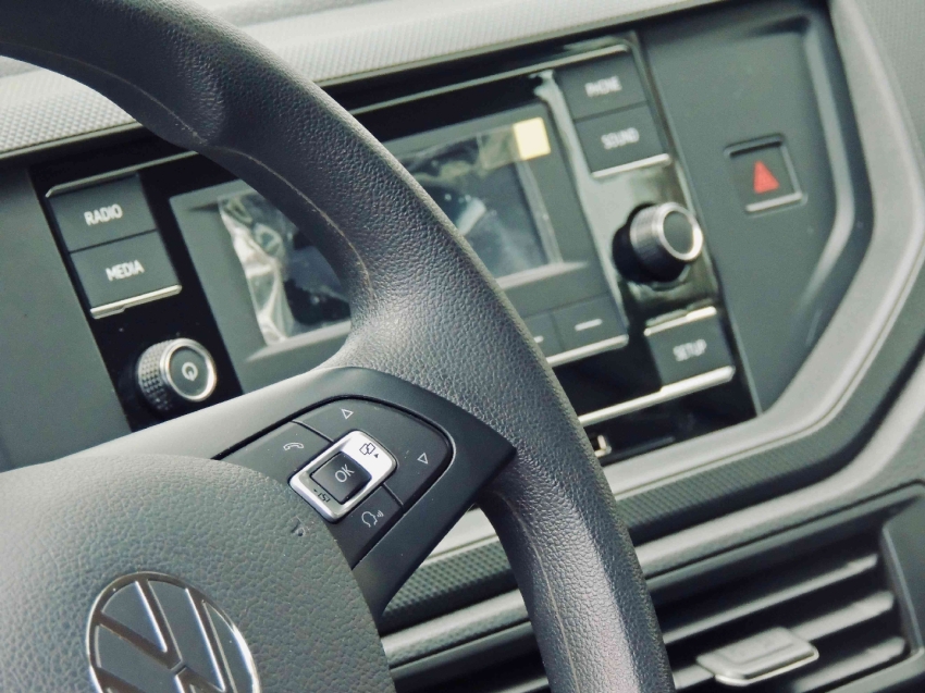 volkswagen polo 1.0 mpi track manual flex 5p 202517