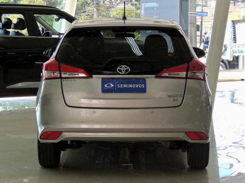 toyota yaris 1.3 16v flex xl multidrive 4p automatico 20204