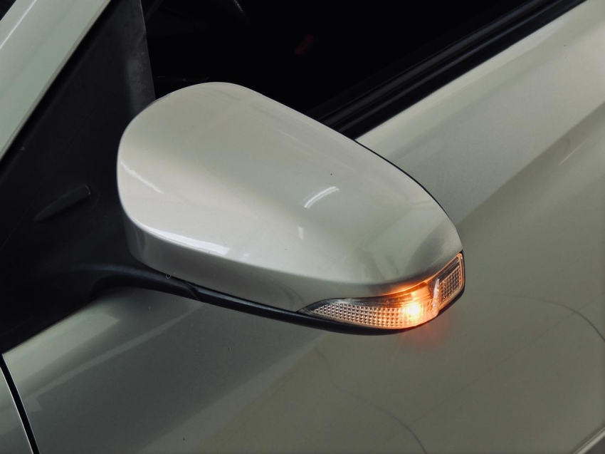 toyota yaris 1.3 16v flex xl multidrive 4p automatico 202010