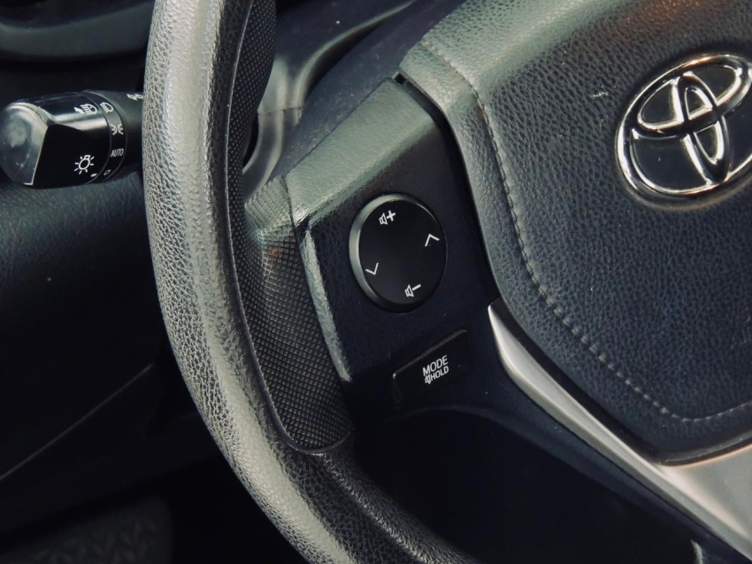 toyota yaris 1.3 16v flex xl multidrive 4p automatico 202012