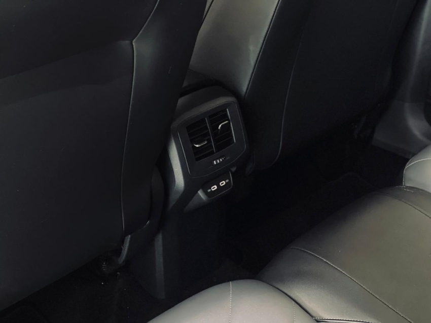 volkswagen t-cross 1.0 200 tsi total flex comfortline automatico 4p 202523