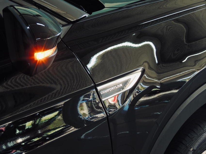 volkswagen t-cross 1.0 200 tsi total flex comfortline automatico 4p 202512