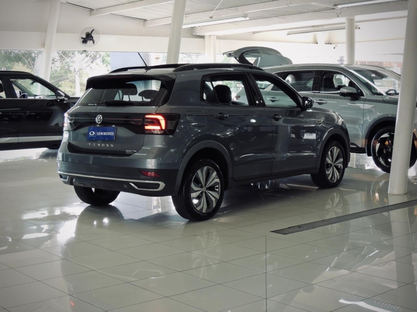 volkswagen t-cross 1.0 200 tsi total flex comfortline automatico 4p 202012