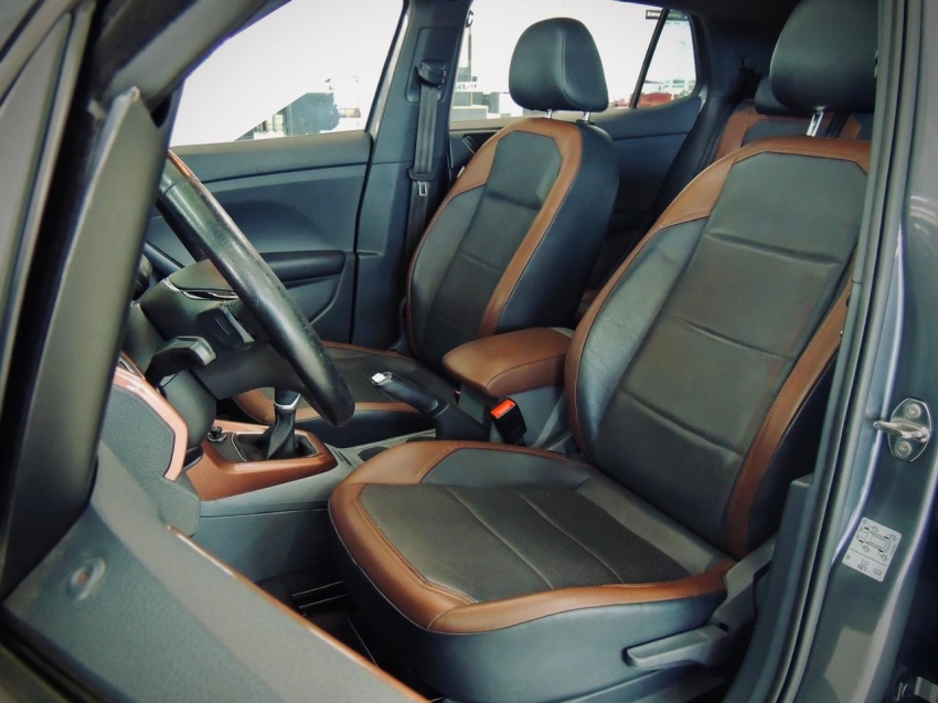 volkswagen t-cross 1.0 200 tsi total flex comfortline automatico 4p 202028