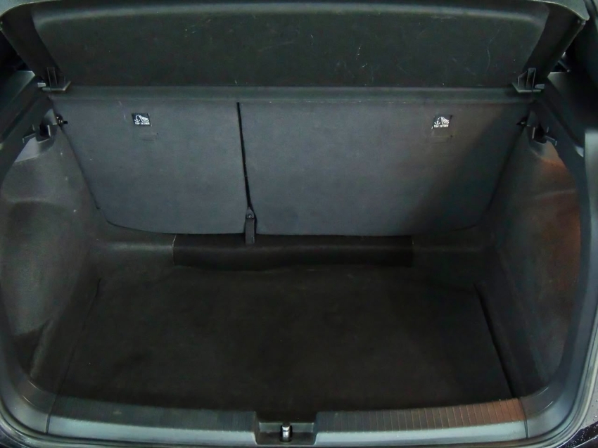 volkswagen t-cross 1.0 200 tsi total flex comfortline automatico 4p 202510
