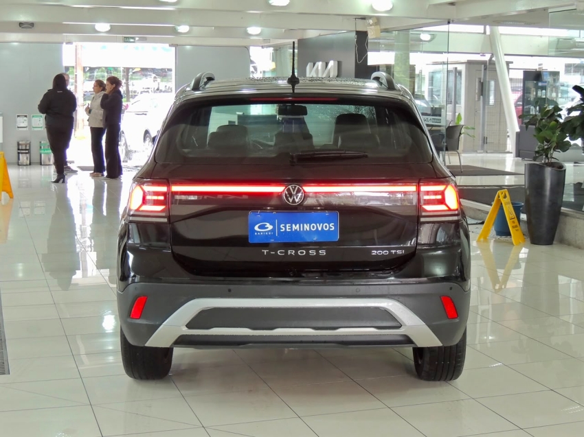 volkswagen t-cross 1.0 200 tsi total flex comfortline automatico 4p 20259
