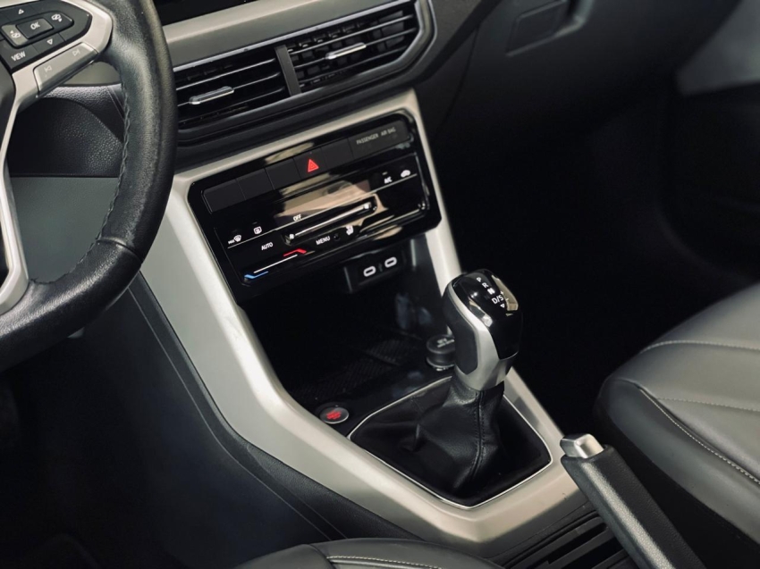 volkswagen t-cross 1.0 200 tsi total flex comfortline automatico 4p 202518