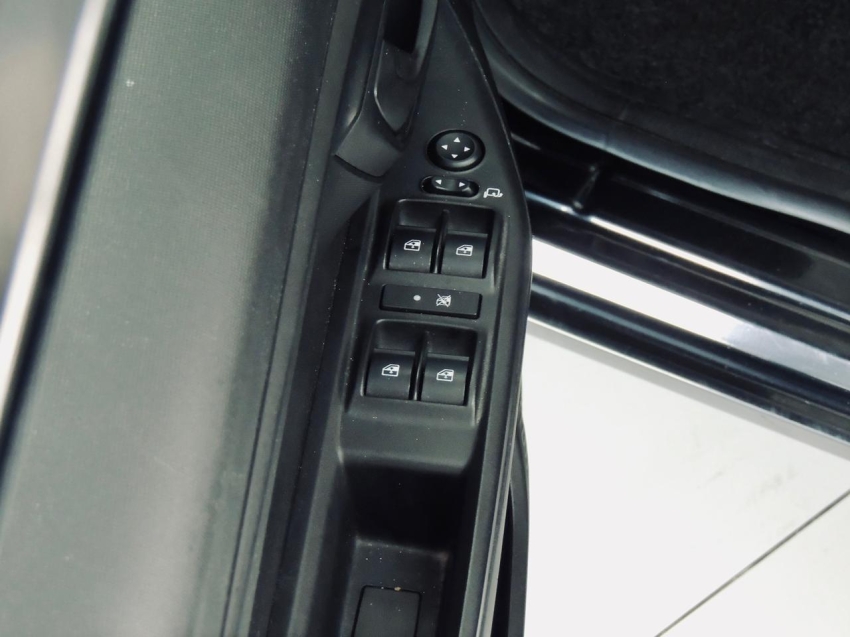 fiat strada 1.3 flex manual 202122