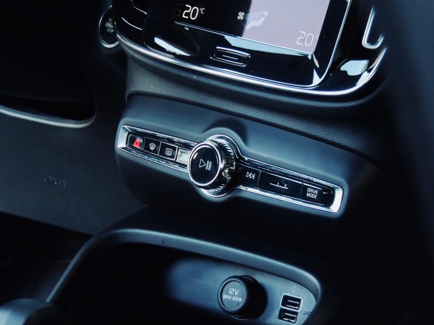 volvo xc40 1.5 t5 recharge inscription expression geartronic hibrido 4p automatico 202220