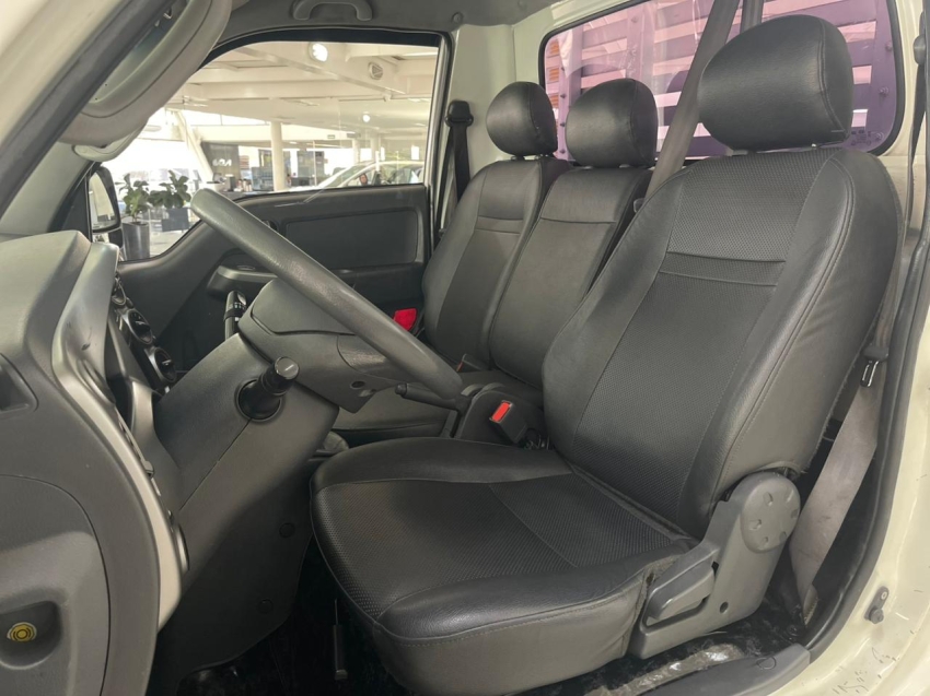 kia bongo 2.5 diesel 202314