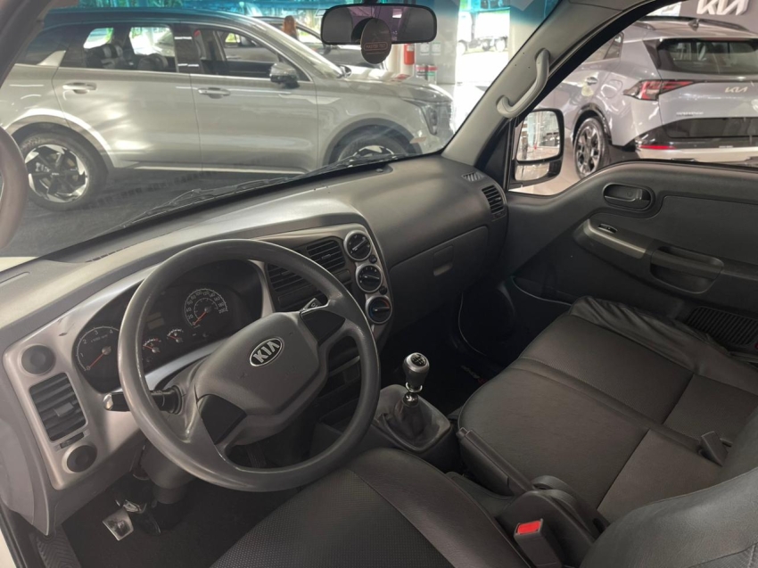 kia bongo 2.5 diesel 20238