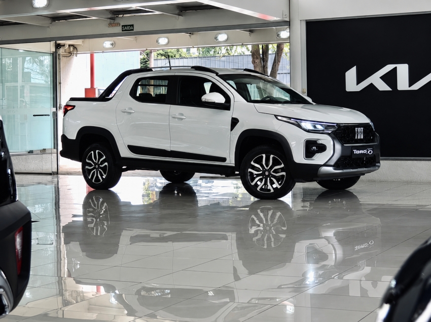 fiat strada 1.0 turbo 200 flex ranch cd cvt 4p automatico 20270