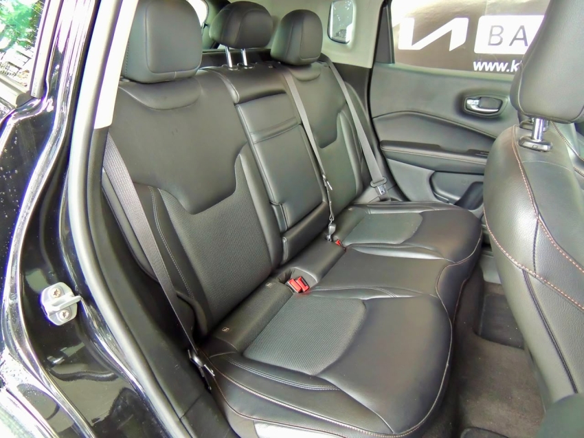 jeep compass 2.0 16v flex longitude automatico 4p 201823