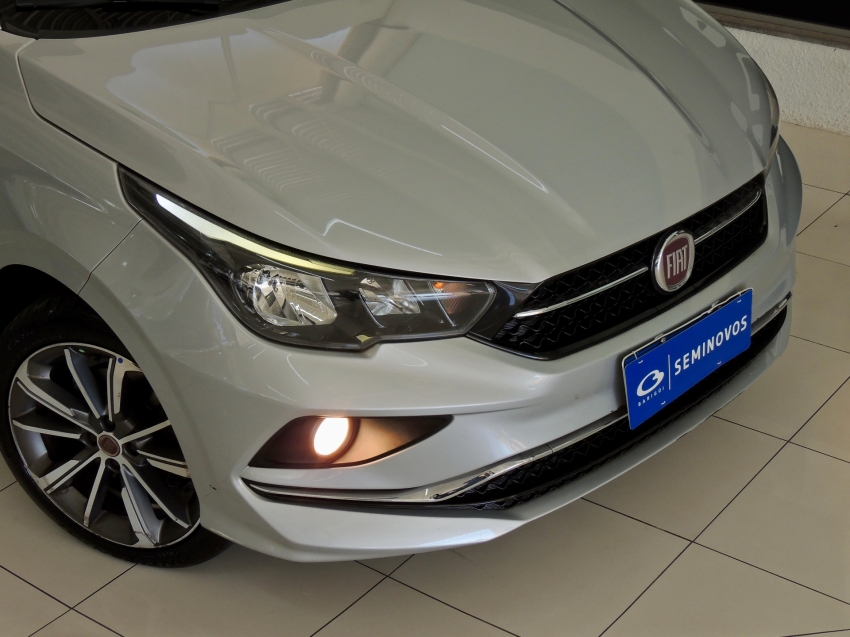 fiat cronos 1.8 e.torq flex precision at6 4p automatico 20191