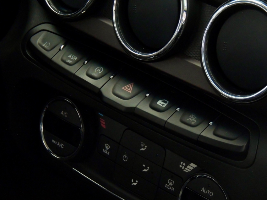 fiat cronos 1.8 e.torq flex precision at6 4p automatico 201919