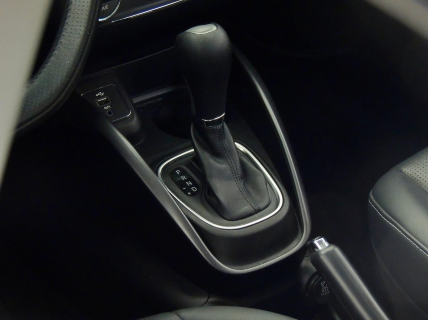 fiat cronos 1.8 e.torq flex precision at6 4p automatico 201918