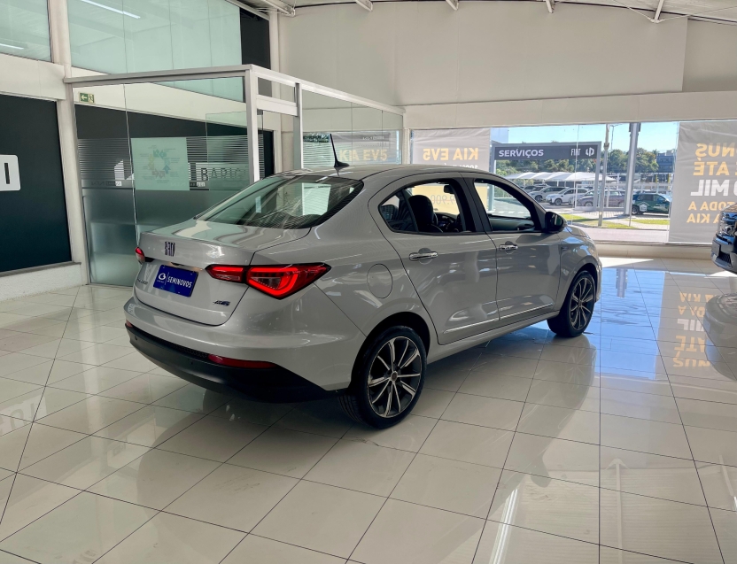 fiat cronos 1.8 e.torq flex precision at6 4p automatico 20192