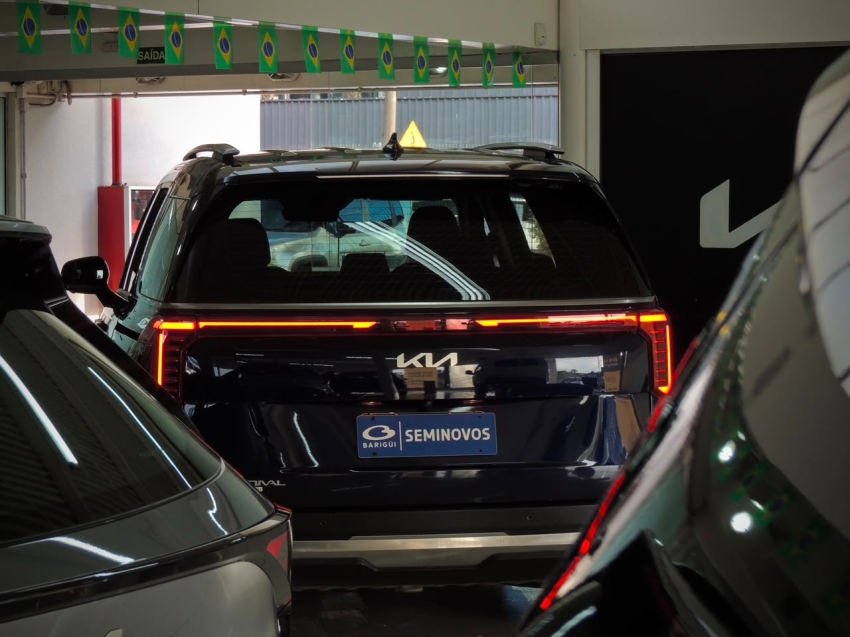 kia carnival 3.5 v6 gasolina ex automatico 4p 202512