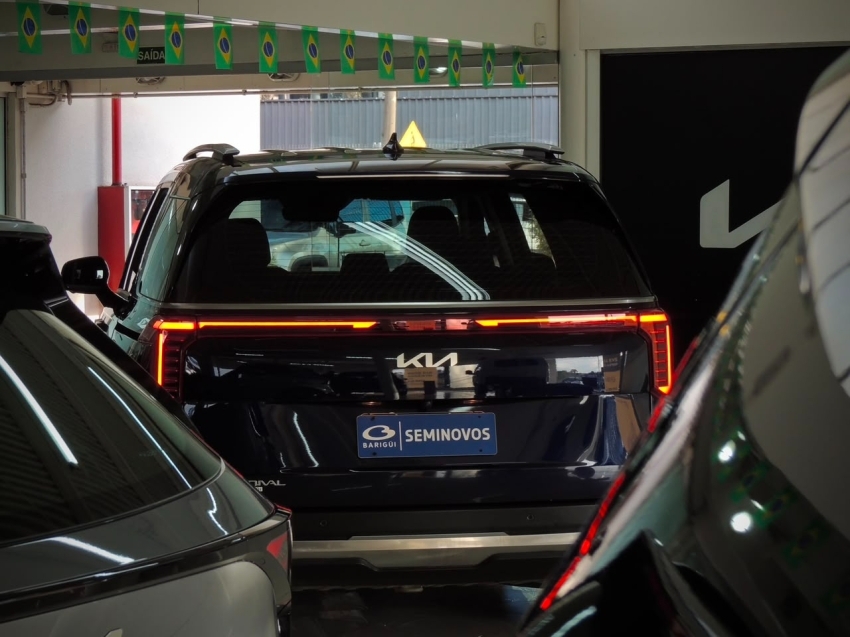 kia carnival 3.5 v6 gasolina ex automatico 4p 202512