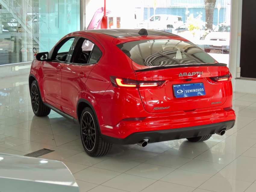 fastback abarth turbo 185hp (apenas 29.000 mil km rodados)7