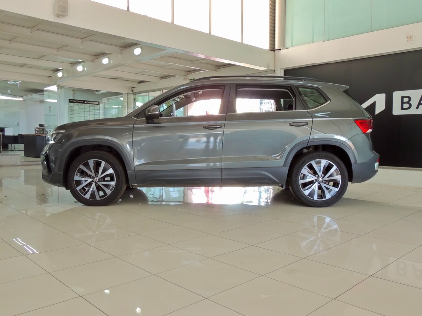 volkswagen taos 1.4 250 tsi total flex comfortline automatico 4p 20245