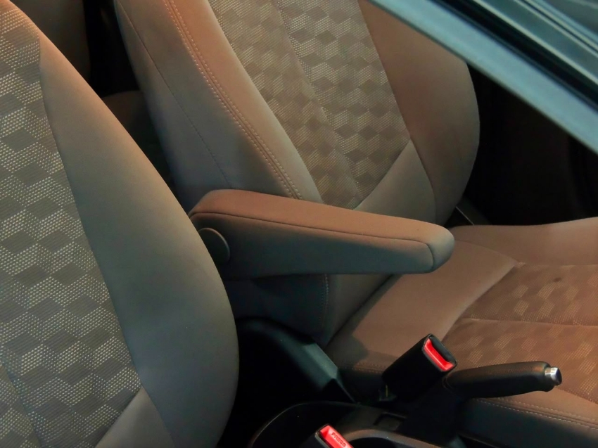 hb20 1.6 premium automatico impecavel (apenas 30.000 mil km rodados)28