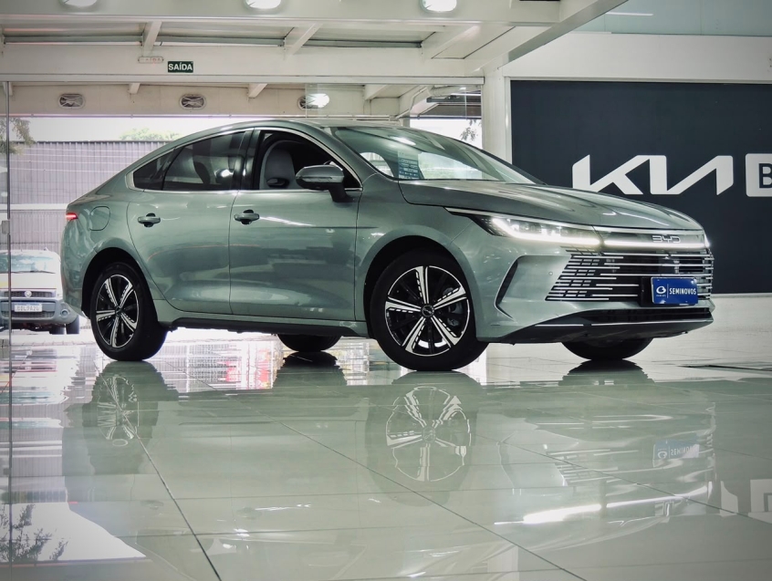 byd king 1.5 dm-i phev gs automatico hibrido 4p 2025