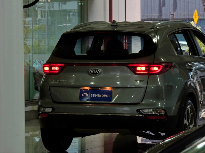 kia sportage 2.0 automatico 20209