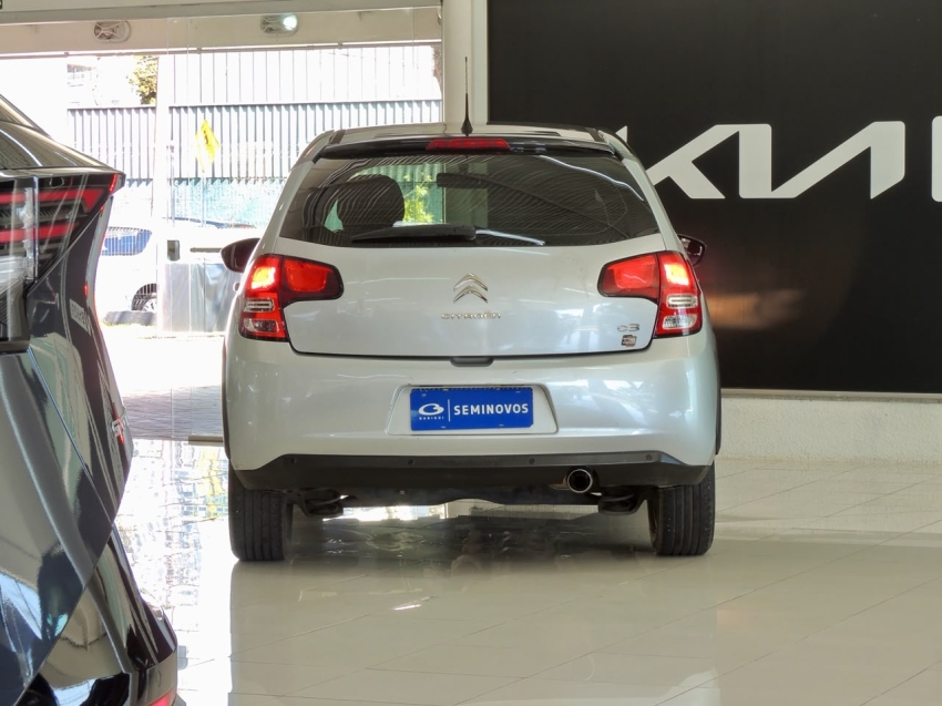 citroen c3 1.2 pure tech flex urban trail manual 4p 20193