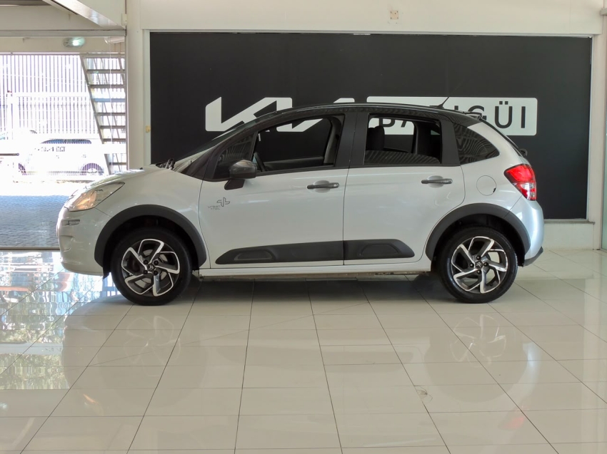 citroen c3 1.2 pure tech flex urban trail manual 4p 20197