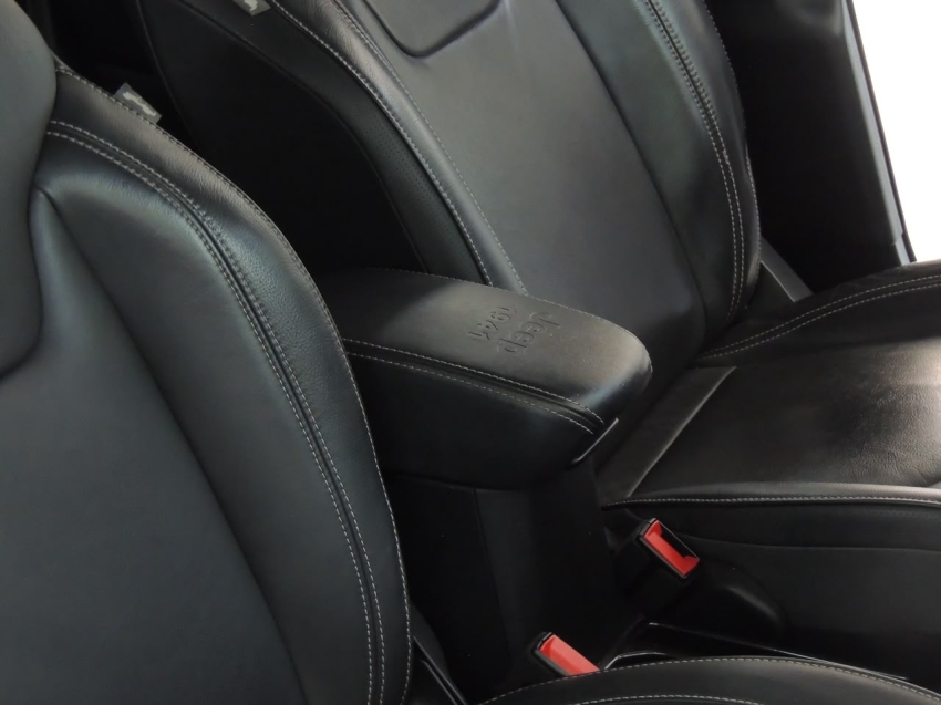 jeep renegade 1.3 t270 turbo flex longitude at6 4p automatico 202227
