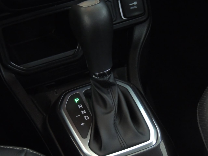 jeep renegade 1.3 t270 turbo flex longitude at6 4p automatico 202223