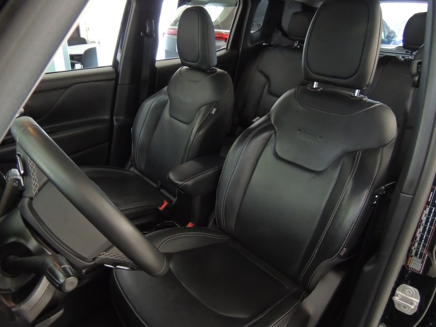 jeep renegade 1.3 t270 turbo flex longitude at6 4p automatico 202228