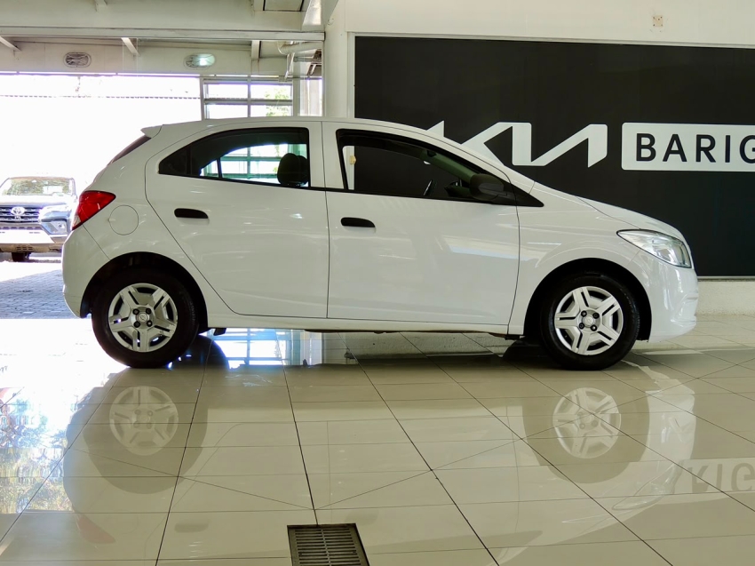 chevrolet onix 1.0 mpfi lt 8v flex 4p manual automatico 20188