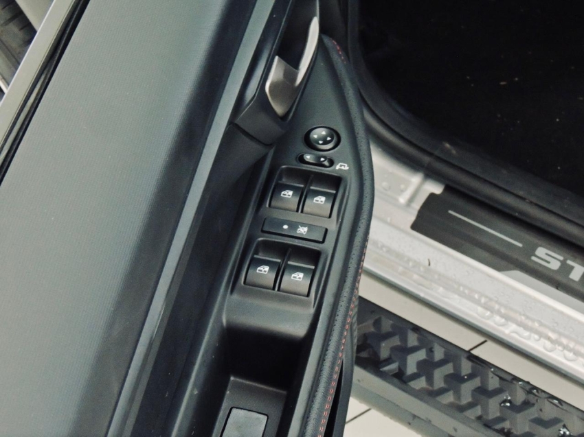 fiat strada ultra 200 flex cvt (0km emplacada)22