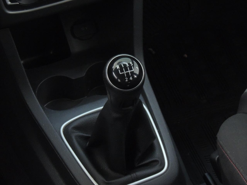 volkswagen fox 1.6 flex 202220
