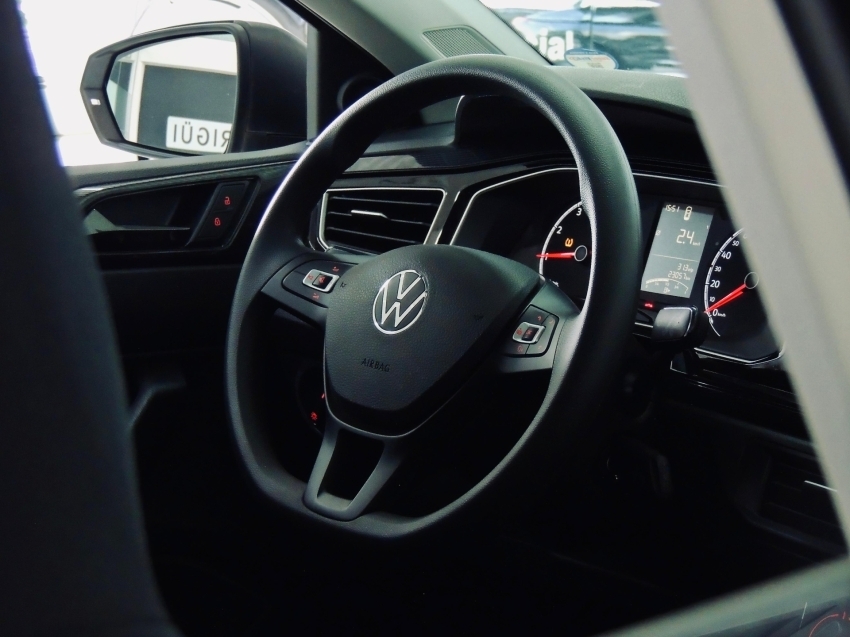 volkswagen polo 1.0 mpi track manual flex 4p 202516