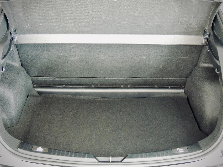 toyota yaris 1.5 16v flex xl multidrive 4p automatico 20257