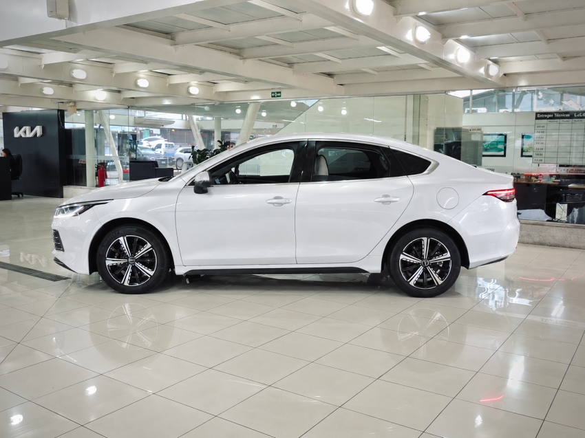 byd king 1.5 hibrido automatico 20255